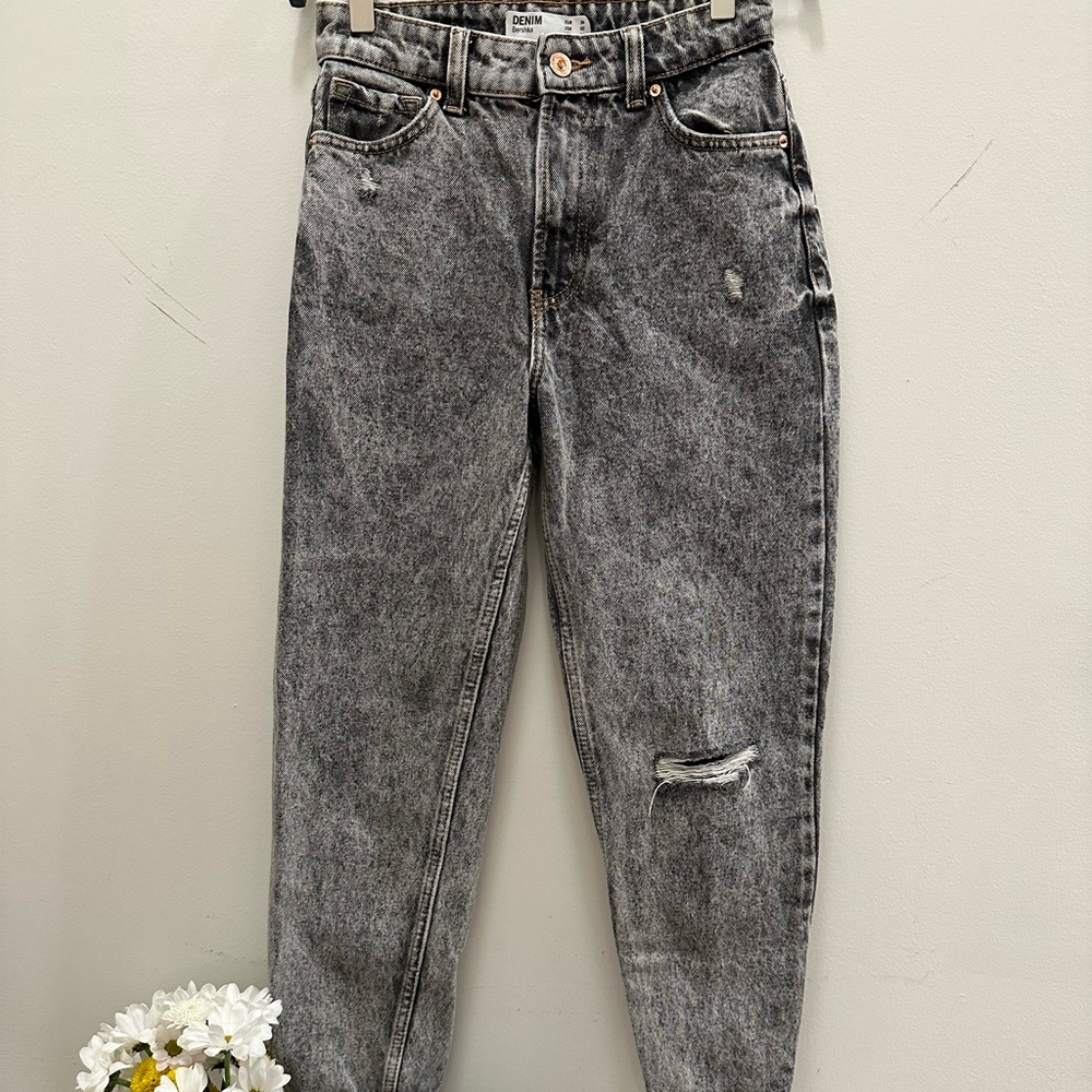 Grey acid wash jeans